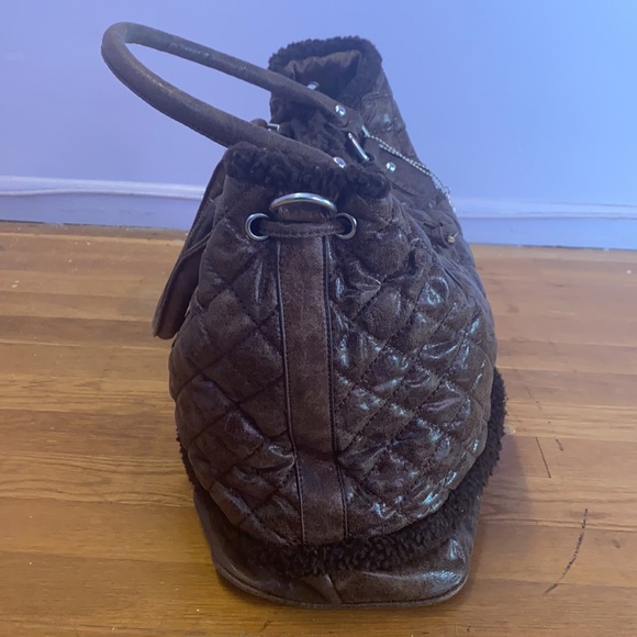 Quilted faux fur brown Big Buddha Santa Barbara women’s Handbag - Picture 5 of 14